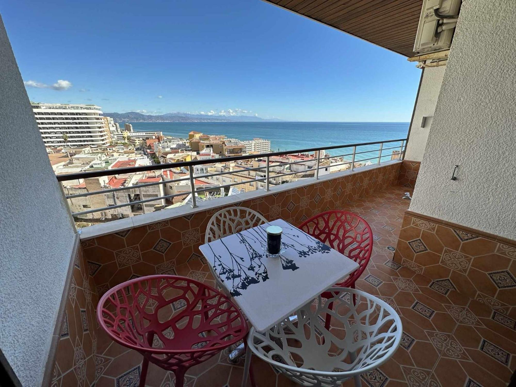 Apartamento Con Vista Al Mar En La Mitica Nogaler Торремолинос Экстерьер фото